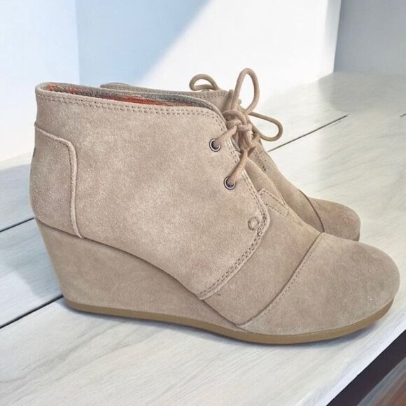 Toms Desert Wedge Lace Up Suede Booties Beige Size 8.5 - Picture 4 of 13